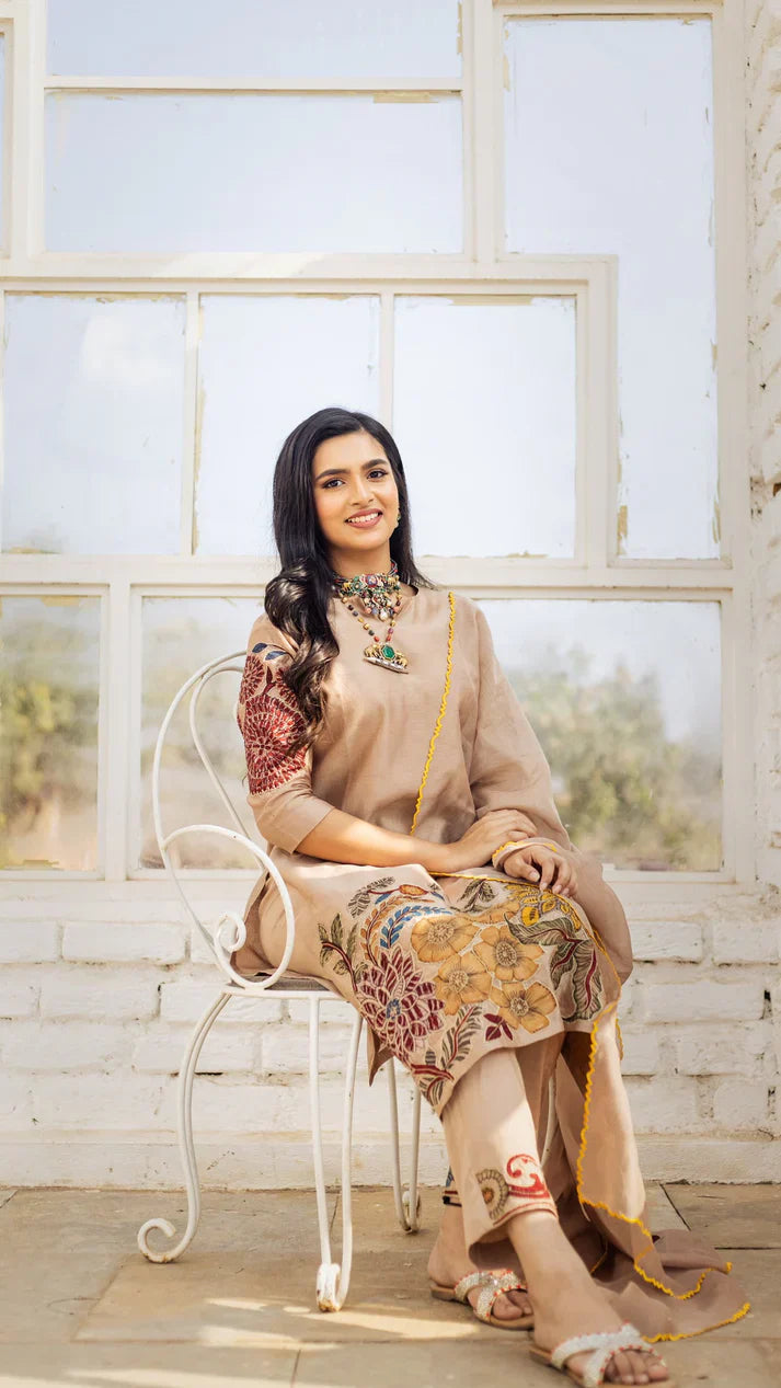 Kalamkari Cotton Kurta Set Floral Design with Coordinated Dupatta